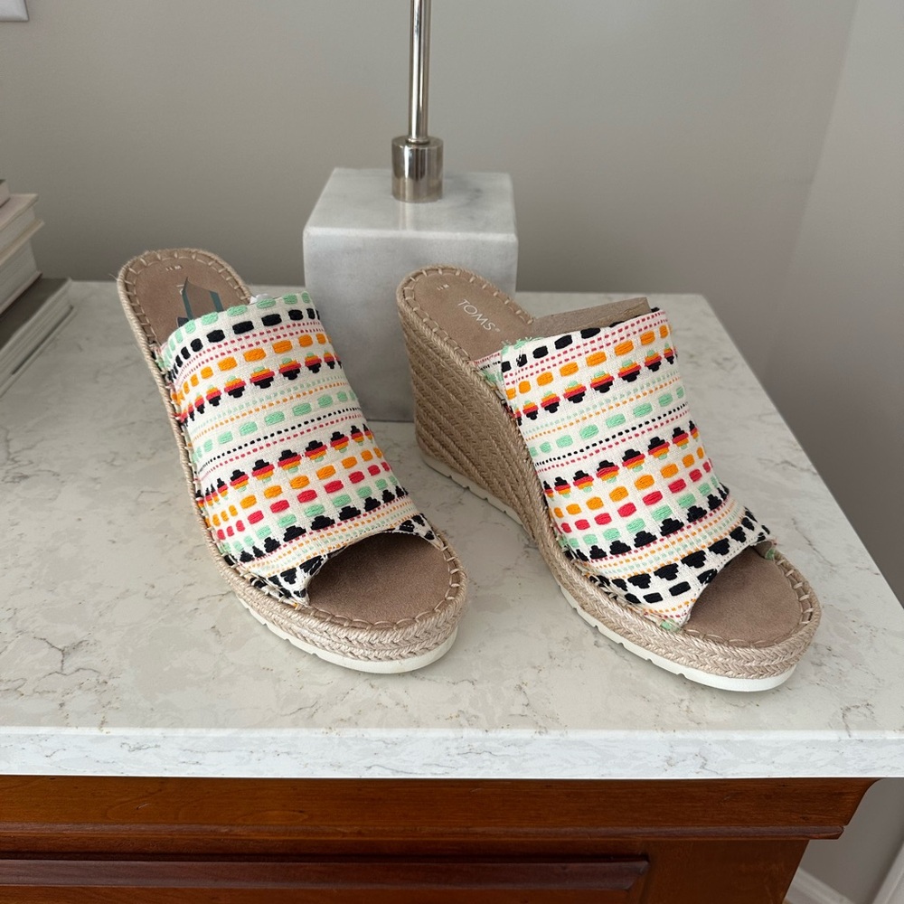 Toms Orange and Green Wedge Shoes